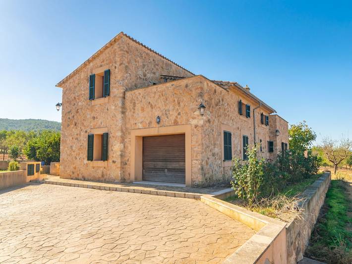 Casa rural para 8 personas, con Terraza además de Jardín y Piscina en Santa Eugenia
