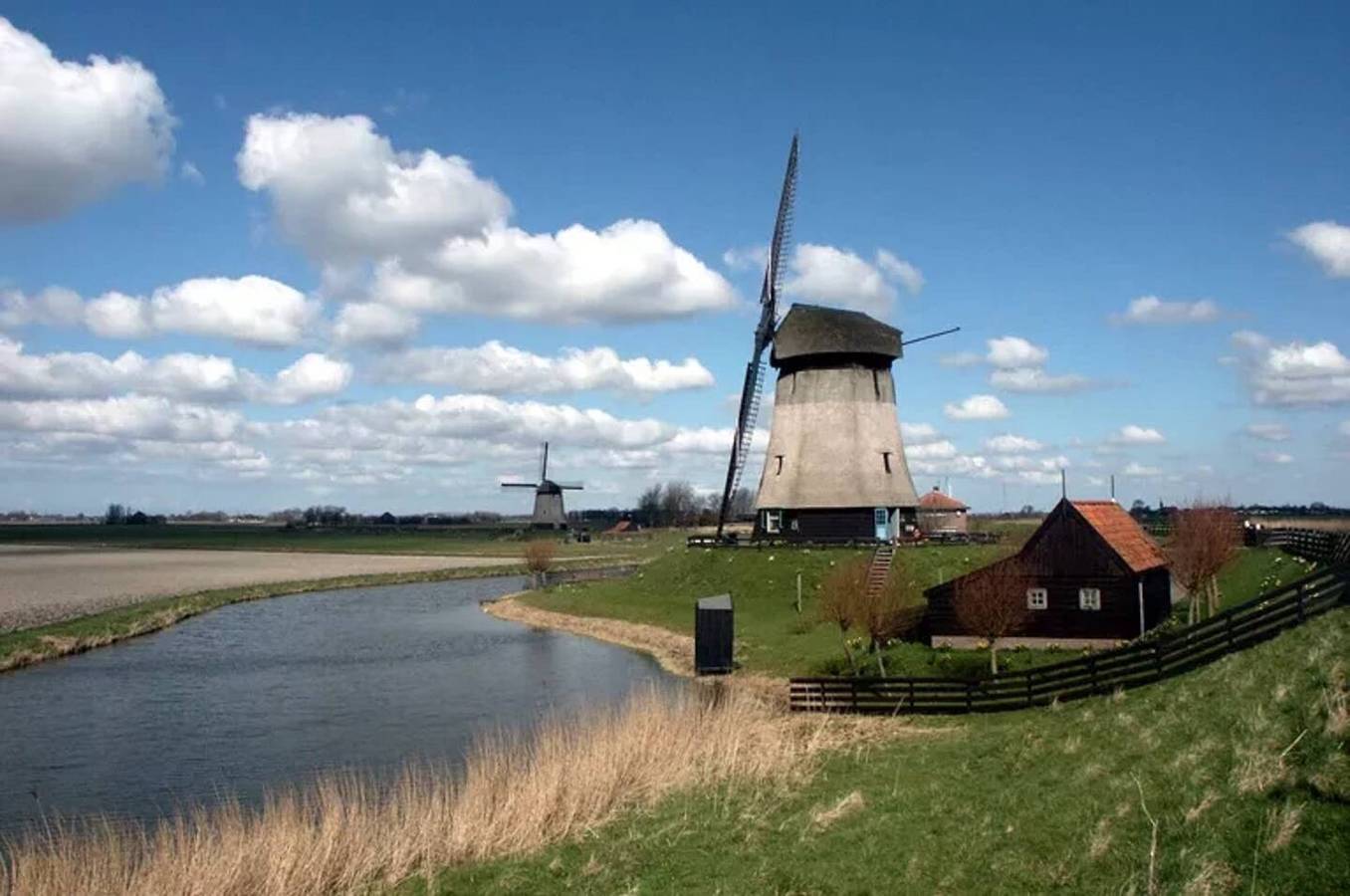 Holidayservice-egmond.nl — Pats tuinkamer in Alkmaar & Surroundings