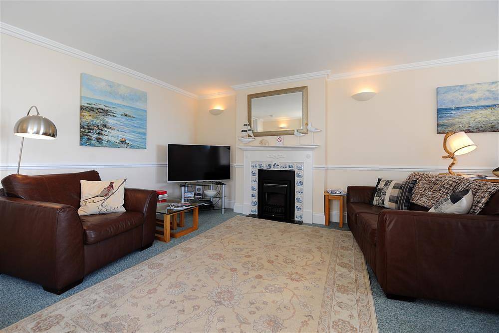 Entire apartment, The Portland Suite in Lyme Regis, Dorset