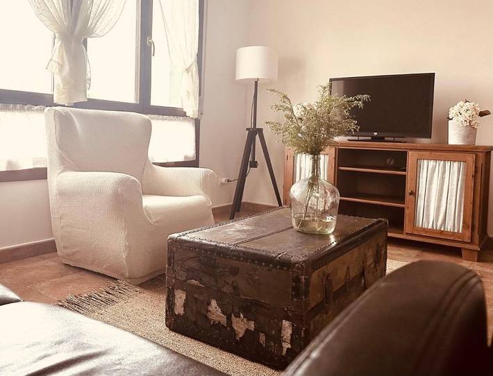 Apartamento de vacaciones para 5 personas, con Balcón y Terraza además de Jardín y Vistas en Llanes - 2