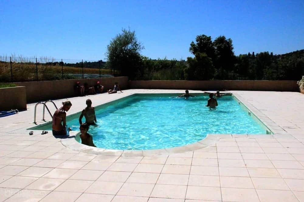 Zecamping 3* animé piscine locatif Tv clim 28m2 4 pers in Montgeard, Lauragais