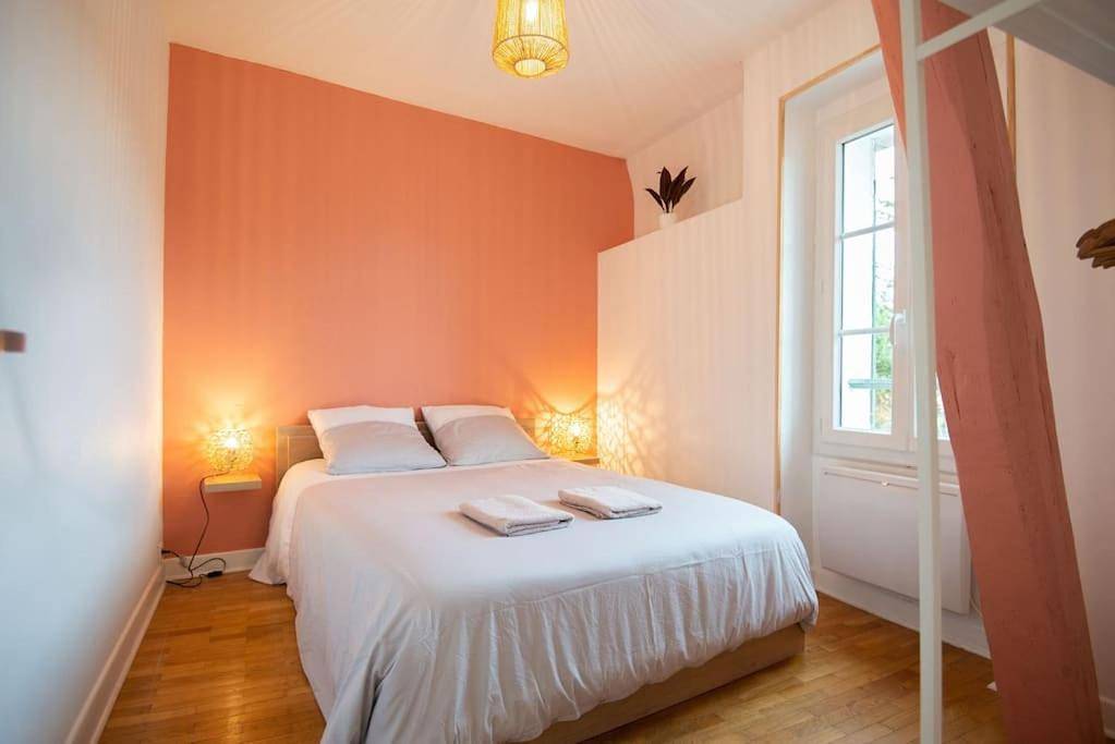 Appartement entier, La Motte Bridard - 2 chambres - 1 canapé-lit - Parking - Jardin in Appoigny, Région d'Auxerre