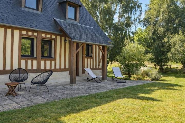 Location de vacances pour 5 personnes, avec terrasse à Vauville