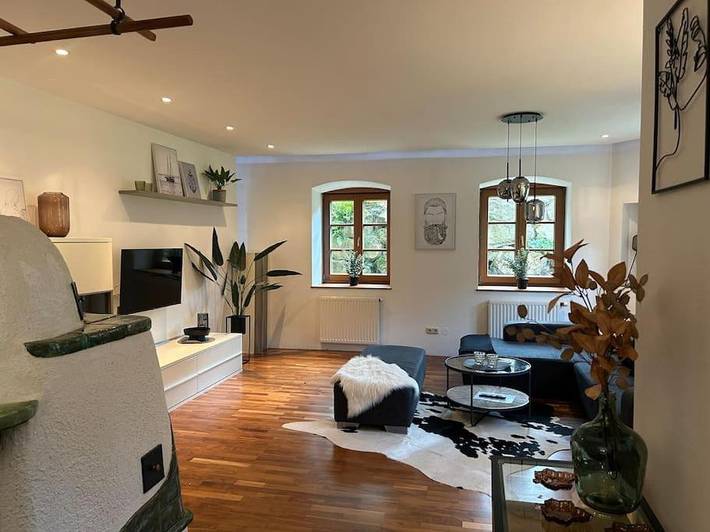 Ferienwohnung für 8 Personen, mit Garten und Ausblick sowie Sauna und Terrasse