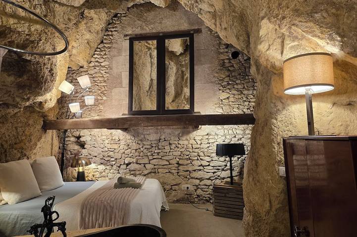 Location de vacances pour 4 personnes, avec jardin ainsi que terrasse et jacuzzi à Noyers-sur-Cher - 3