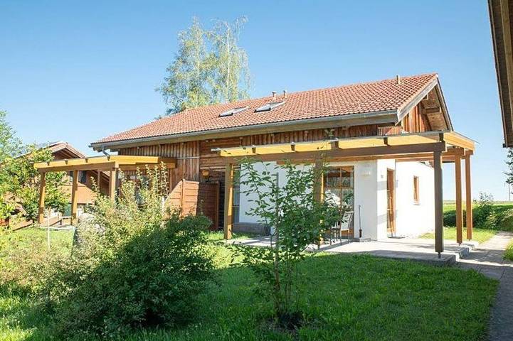 Ferienpark für 6 Personen, mit Garten und Terrasse sowie Pool in Nesselwang