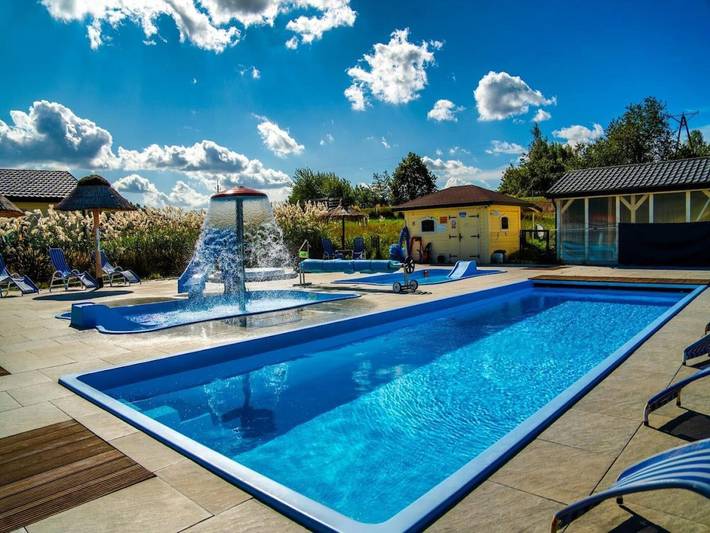 Ferienhaus für 8 Personen, mit Balkon und Pool, mit Haustier in Polen