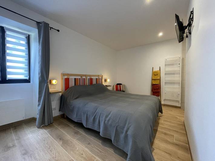 Location de vacances pour 2 personnes, avec terrasse et jardin en Pyrénées-Atlantiques - 4