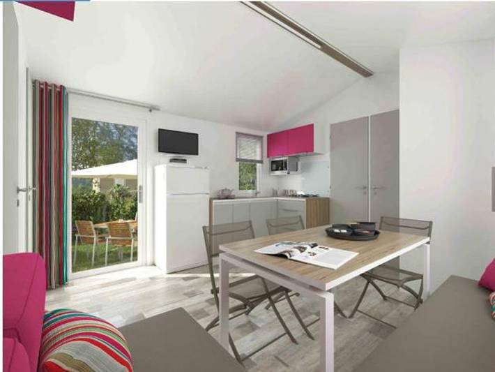 Flower Camping la Canadienne - Mobilhome 6 personnes - Homeflower Premium Clim 35m² -3 chambres +terrasse semi-couverte +Tv +draps +serviettes | 6 personnes in Arès, Région d'Arcachon