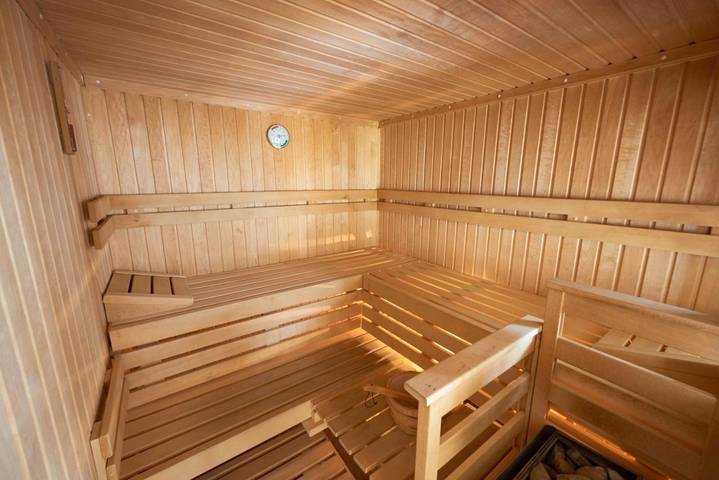 Ferienwohnung für 6 Personen, mit Pool und Garten sowie Ausblick und Sauna in Heiterwang - 3