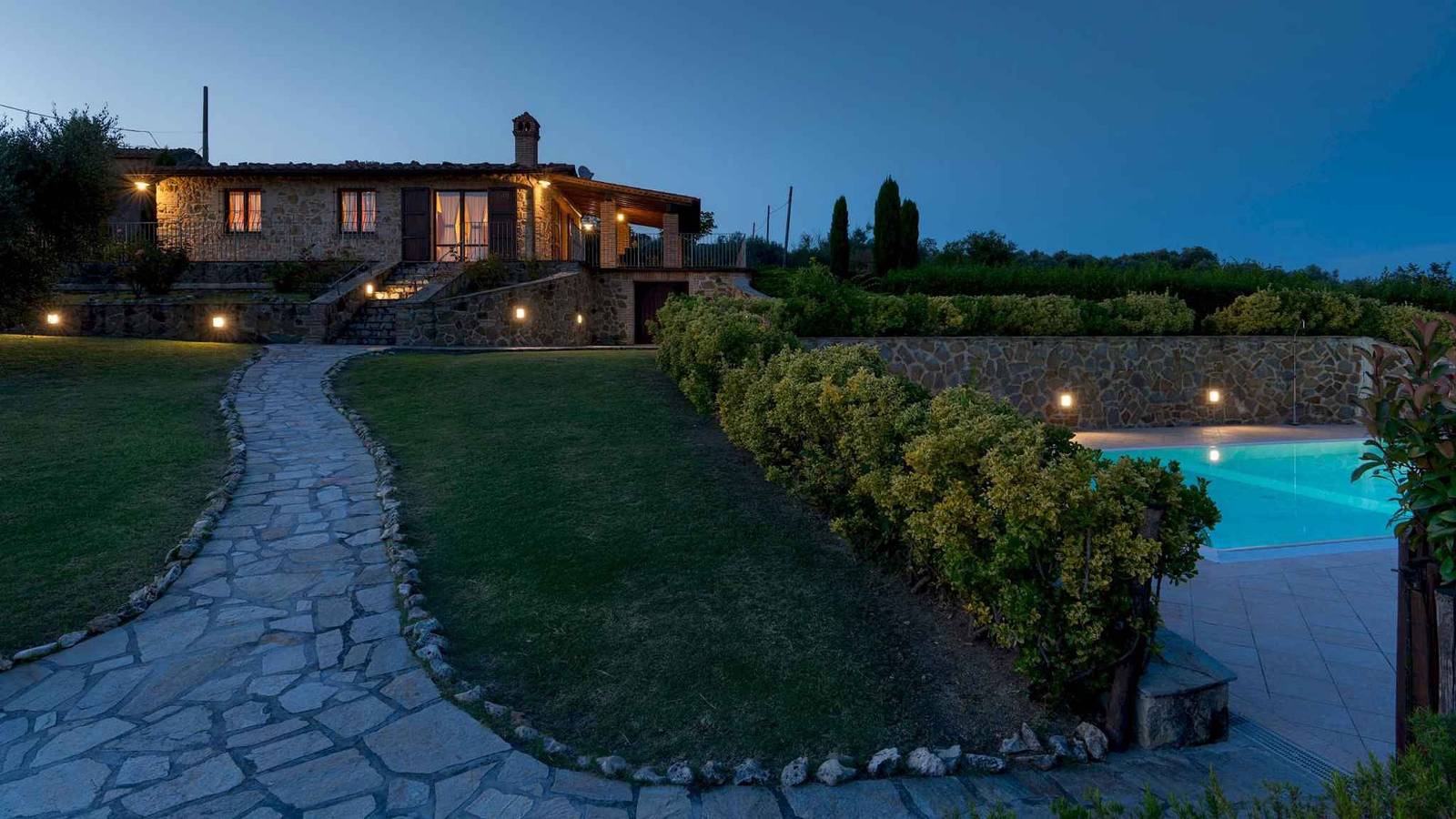 Villa mit privatem Pool und atemberaubender Aussicht  in Volterra Stadt, Volterra