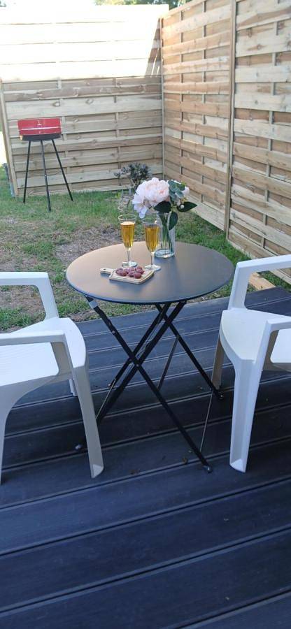 Maison de vacances pour 3 personnes, avec jardin ainsi que vue et terrasse, animaux acceptés