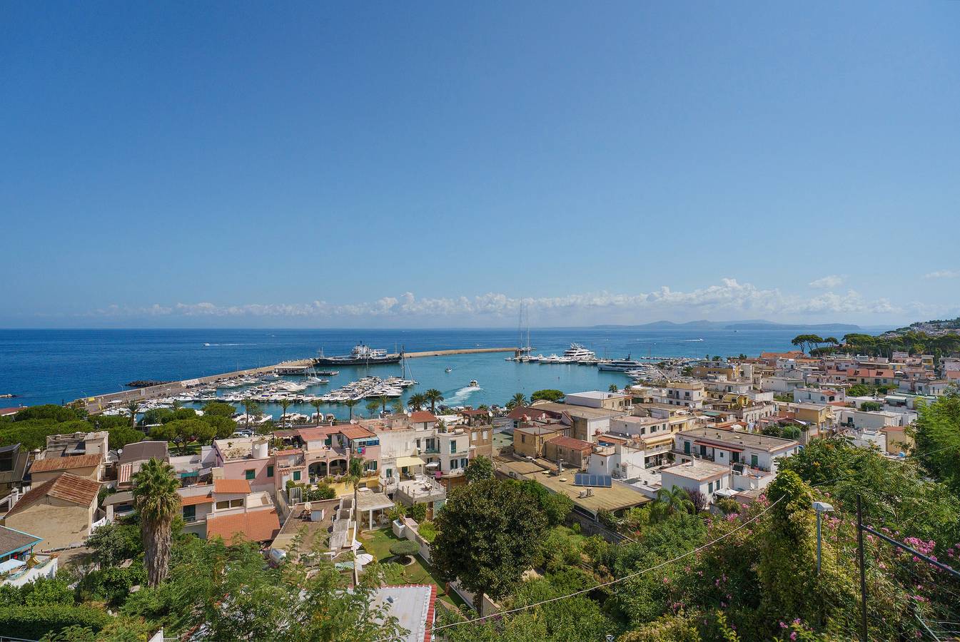 Casa de Vacaciones 'Villino Dei Fiori' con Vista al Mar, Wi-Fi y Aire Acondicionado in Casamicciola Terme, Ischia