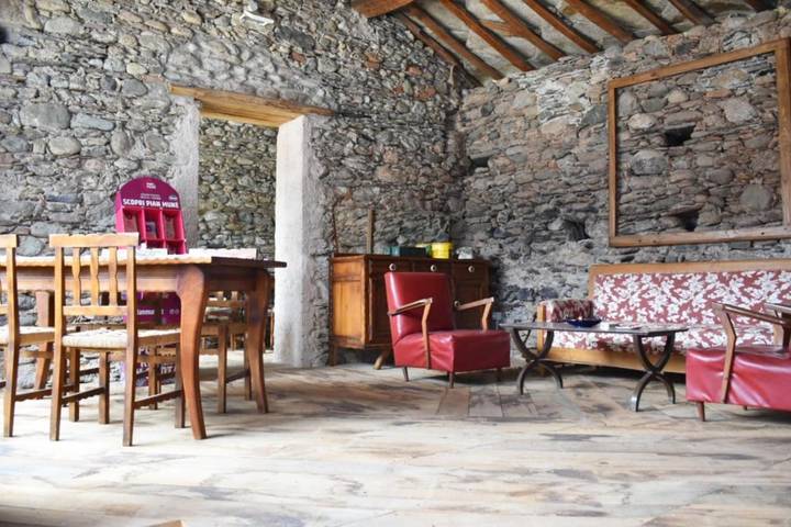 Gîte pour 3 personnes, avec terrasse et vue, animaux acceptés à Paesana - 2