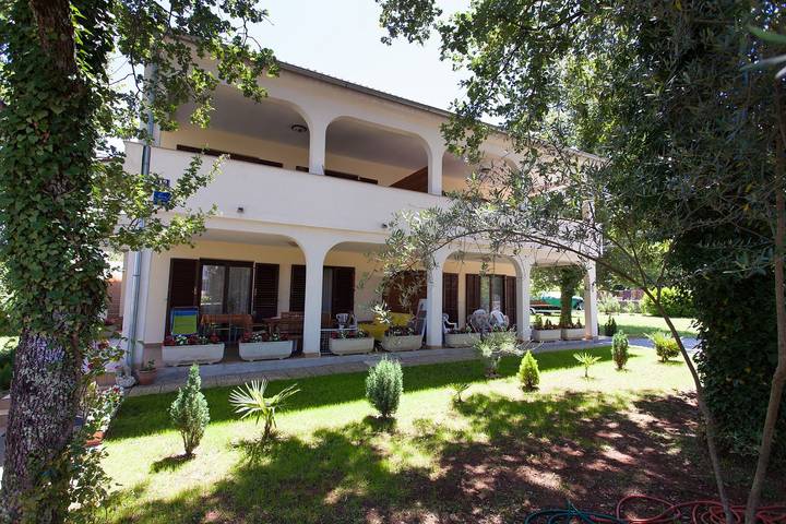 Ośrodek wypoczynkowy dla 5 osób, z balkon/ taras, zwierzęta dozwolone w Chorwacja