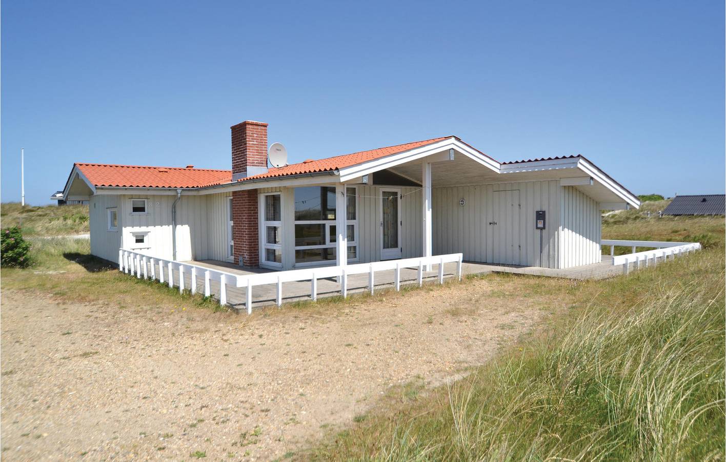 Feriehus for 8 personer med terrasse in Bjerregård, Holmsland Klit