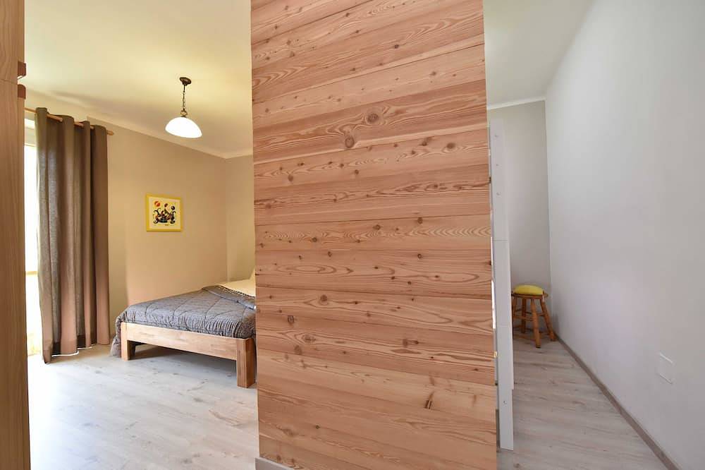 Geheel appartement, Nieuwe accommodatie op een steenworp afstand van het historische centrum en het skigebied van Pila in Aosta, Walliser Alpen