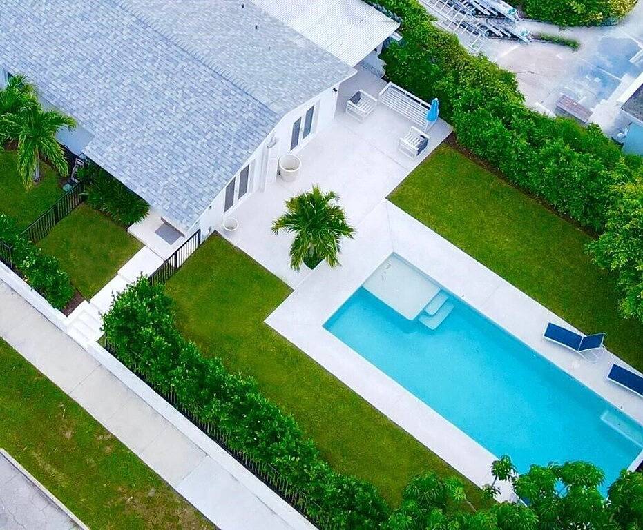 Little Havana - Unwind in a Tropical Garden Retreat with Private Pool in West Palm Beach, Palm Beach County