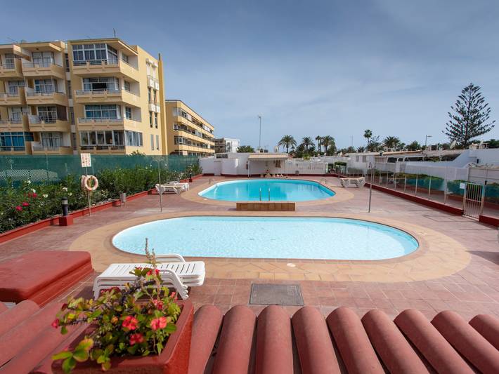 Bungalow für 6 Personen, mit Terrasse und Garten sowie Pool in Playa del Inglés - 2