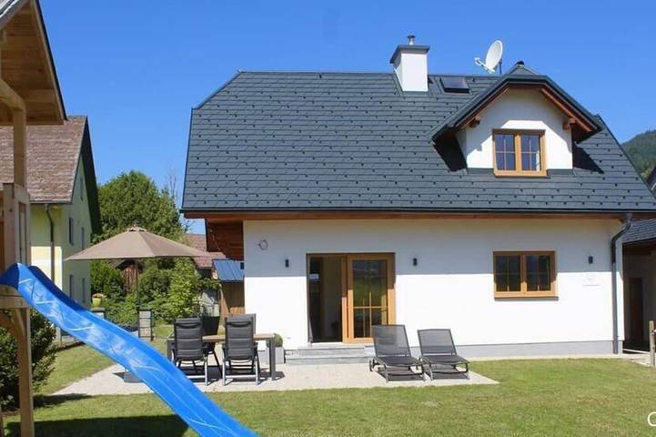 Hütte für 10 Personen, mit Balkon und Garten in Pruggern