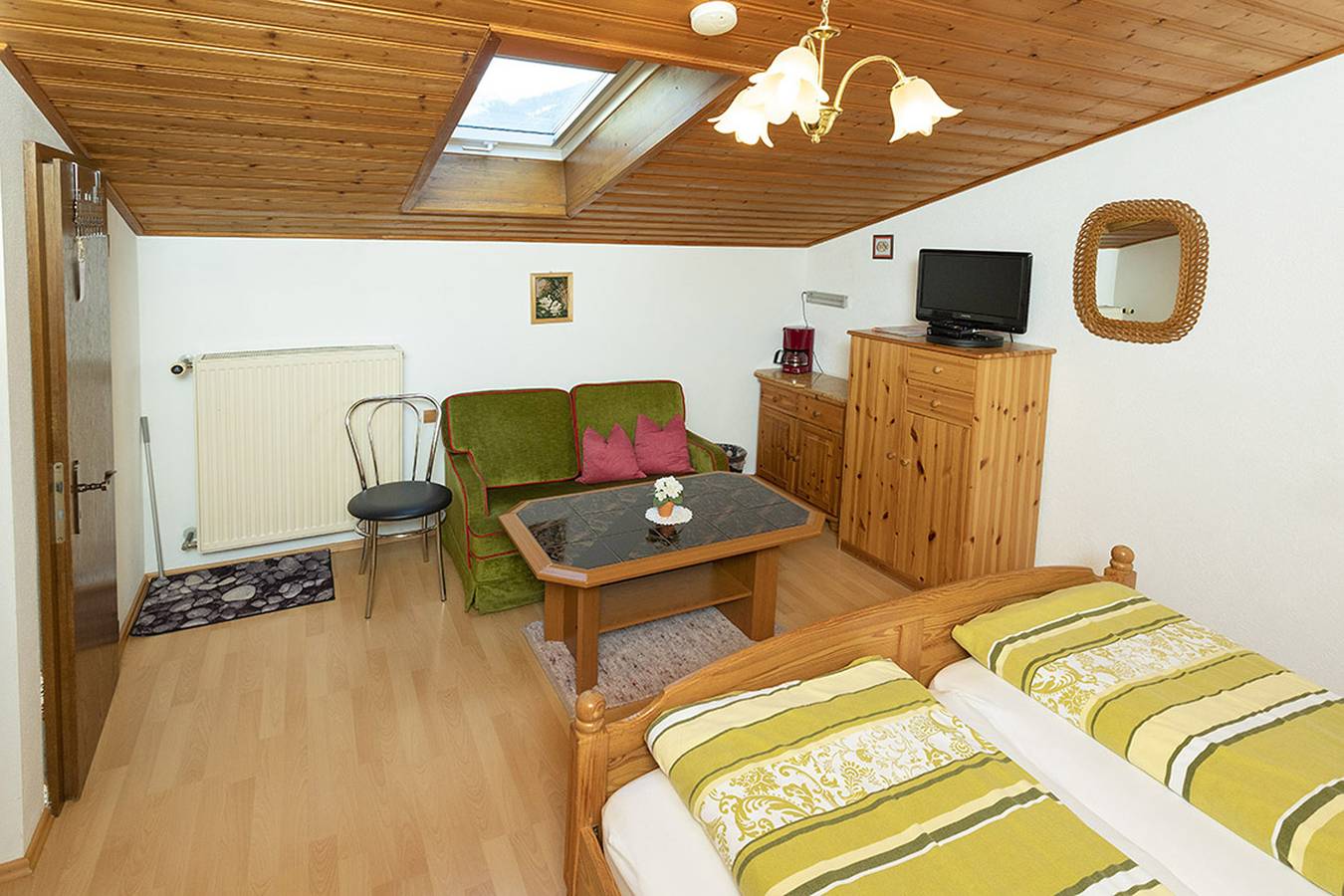 Bauernhof Daurerhof - Doppelzimmer I Dusche/Wc und Tv, ohne Frühstück in Kampenwand, Aschau im Chiemgau