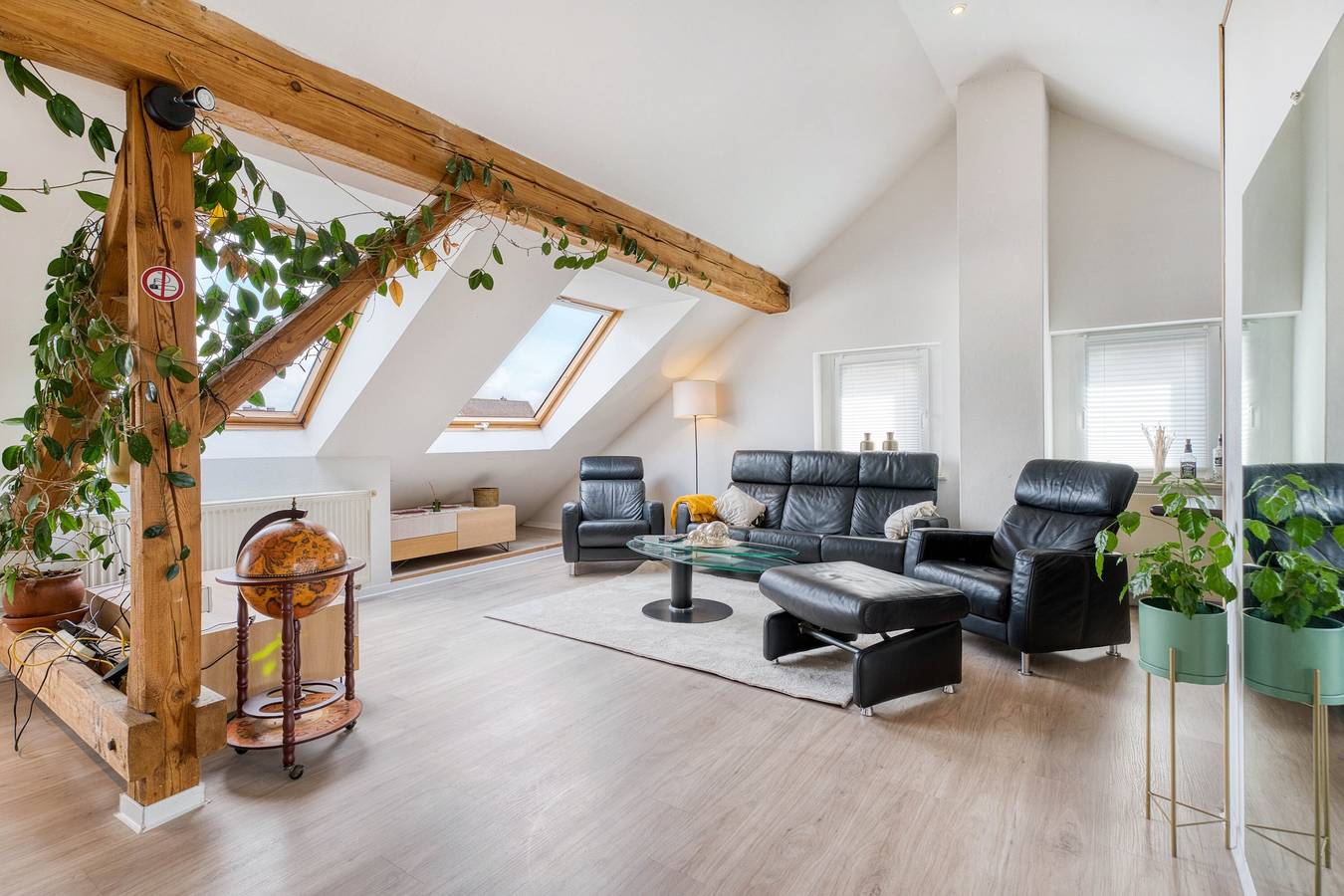 Geheel appartement, Appartement 'Charmante Auszeit' met balkon en wifi in Bielefeld, Noordrijn-Westfalen