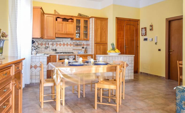 Apartamento entero, Acogedor apartamento en Santa María, 60 m², vista al mar in Santa Maria di Castellabate, Castellabate