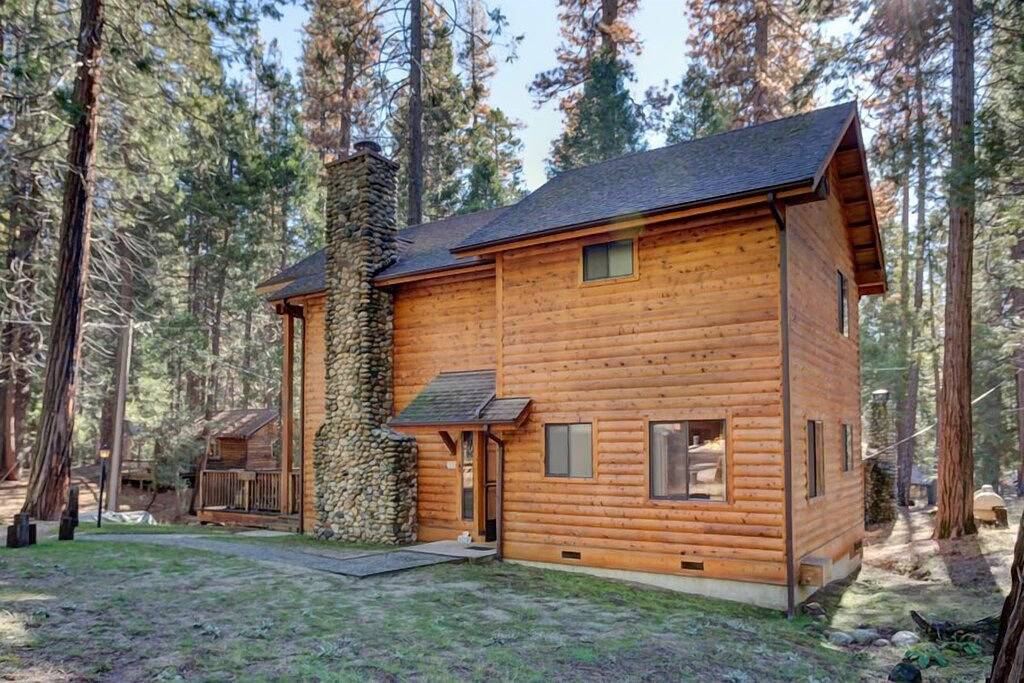 Cabin Twelve - Holen Sie sich Ihre Natur auf! in Wawona, Mariposa County