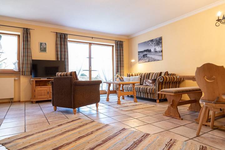 Ferienwohnung für 2 Personen, mit Balkon am Eibsee