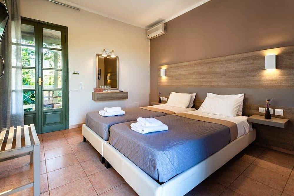 Appartement entier, Kalogria Summer Retreats - Strofilia Sunny Vibes in Kalogria, Achaïe