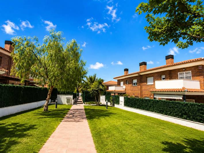 Villa pour 8 personnes, avec Piscine à Salou - 2