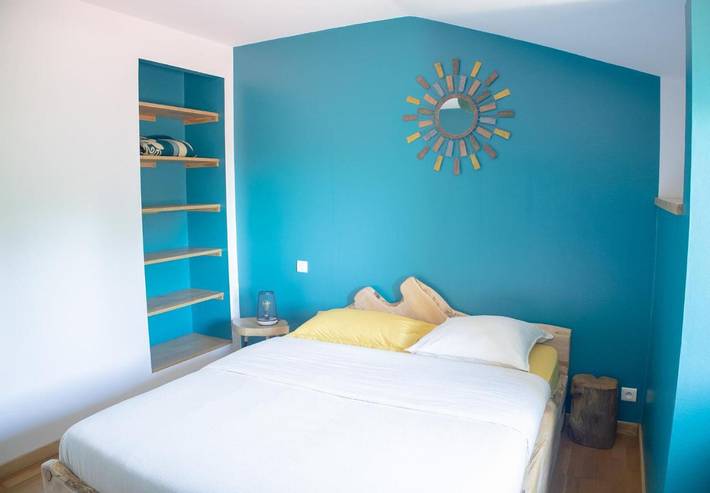 Appartement de vacances pour 4 personnes, avec jardin ainsi que vue et terrasse
