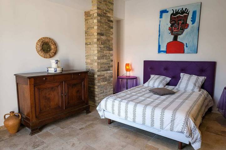 Gîte pour 14 personnes, avec piscine et jardin à Sorgues - 4