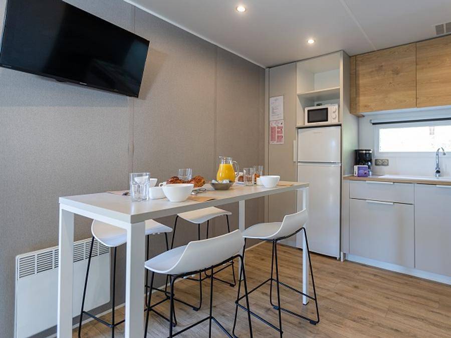 Camping Le Damier - Mobilhome 4 personas - Mobile home Cagna - 2 dormitorios - 2 baños + tv in Pianotolli-Caldarello, Distrito de Sartène