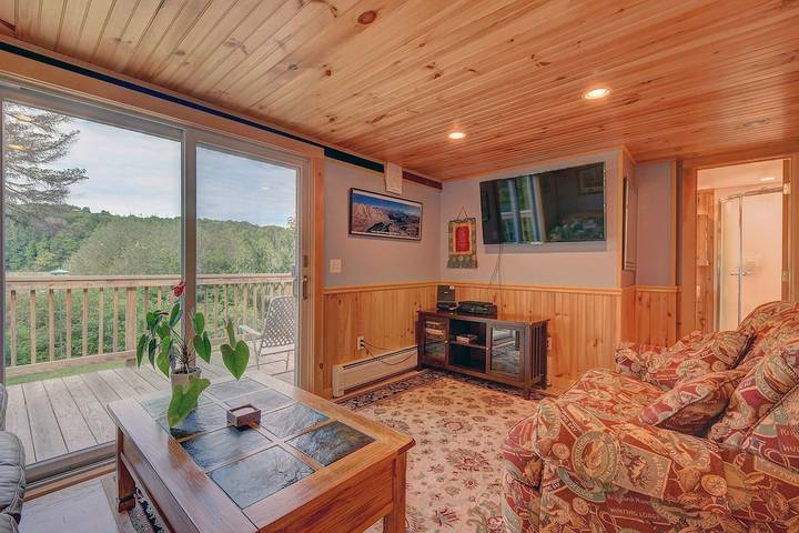 Ferienhaus für 6 Personen, mit Garten und Whirlpool - 1