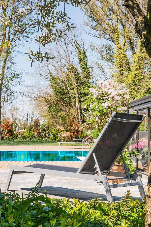 Casa vacanza per 5 persone, con Idromassaggio e Terrazza nonché Giardino e Piscina a Fornovo di Taro