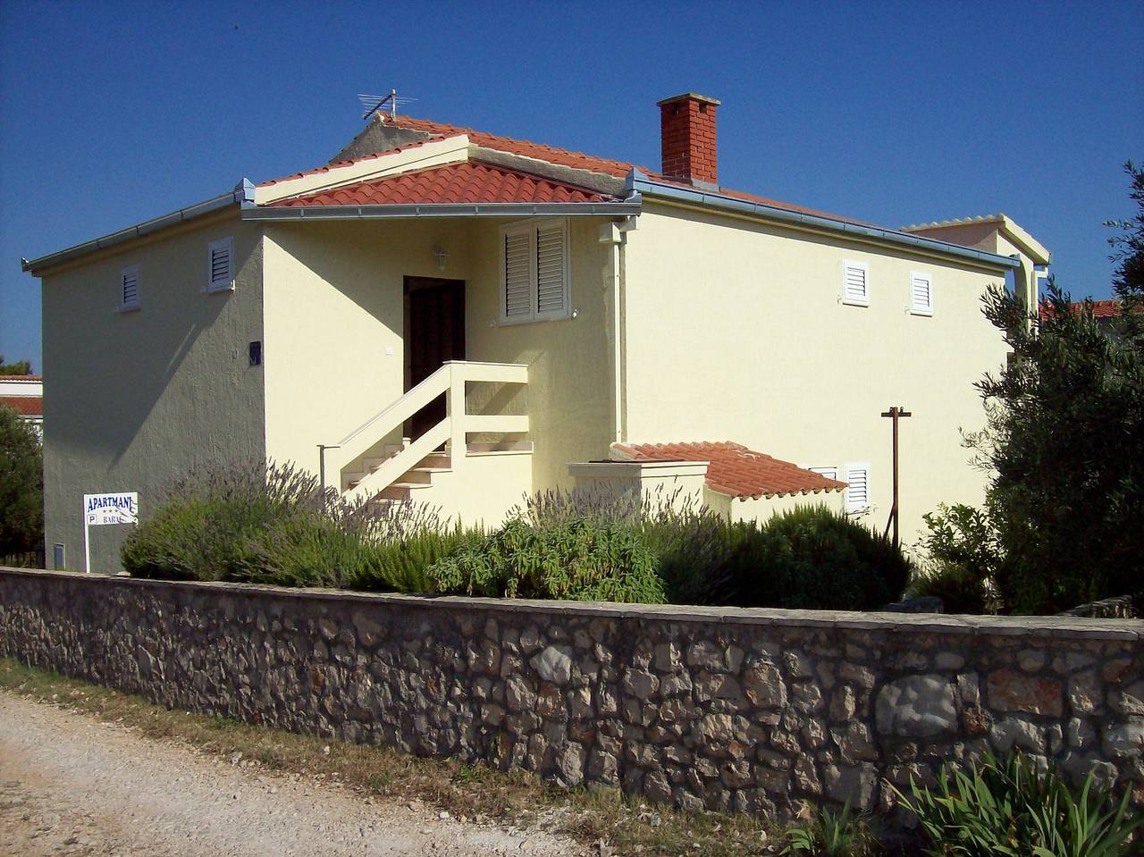 Cijeli apartman, Jednosobni apartman s terasom i pogledom na more Sevid, Trogir A-11505-b in Sevid, Splitsko-dalmatinska županija