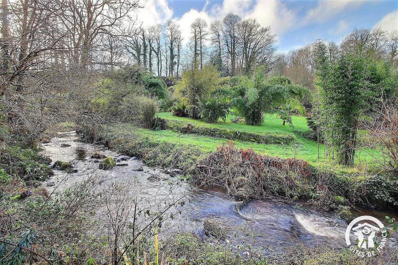 Milin Beubry in Ploubezre, Ceinture Dorée
