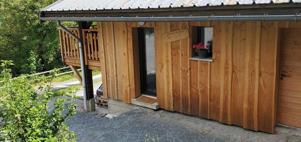 Appartement de vacances pour 4 personnes, avec balcon ainsi que vue et vue sur le lac