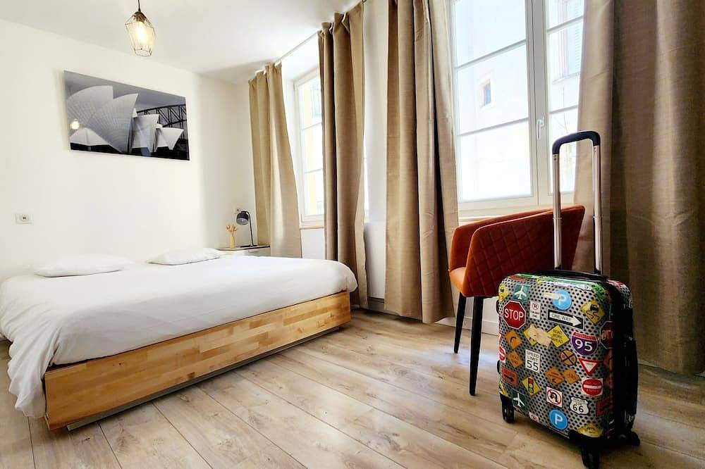 Entire apartment, Appartement en centre piétonnier proche de la gare in Thionville, Moselle