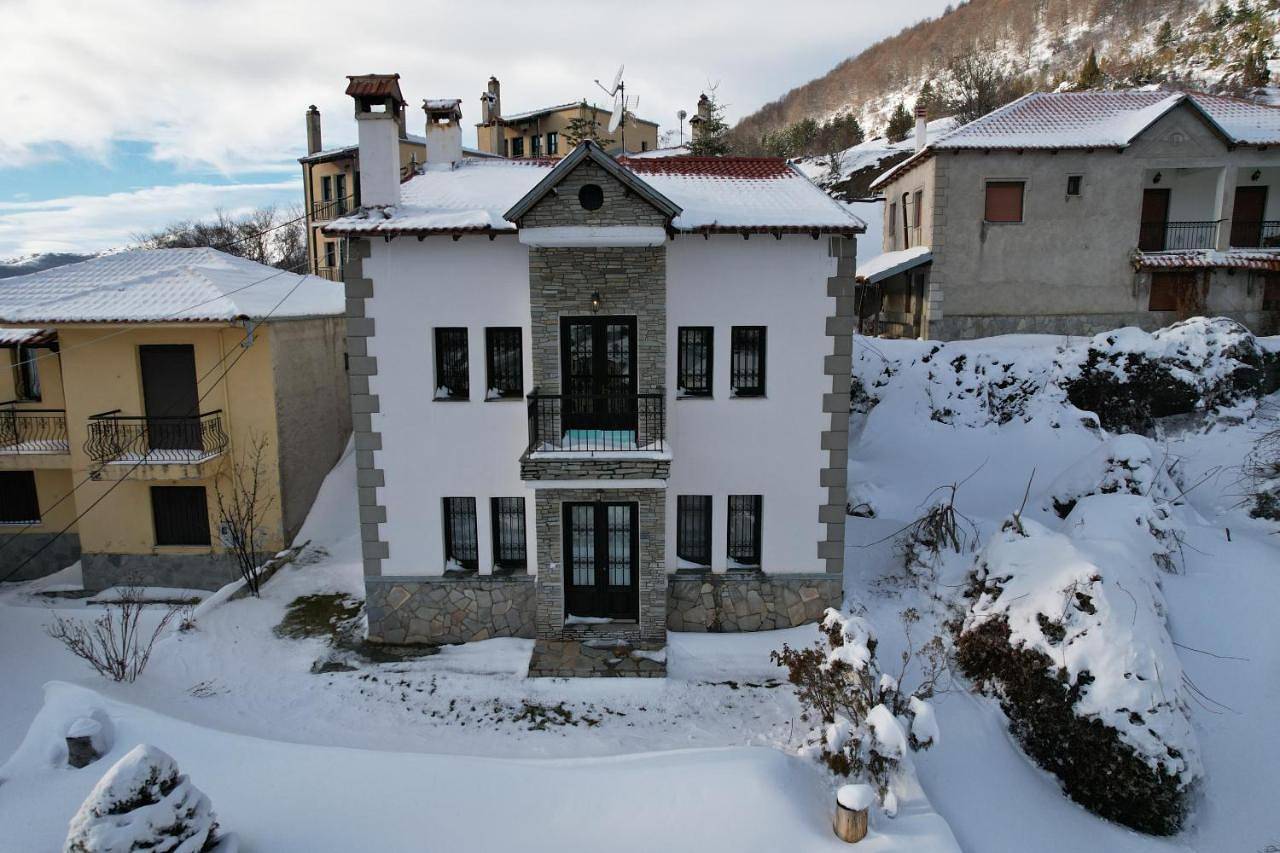 Two-Bedroom Chalet in Prespa, Florina region