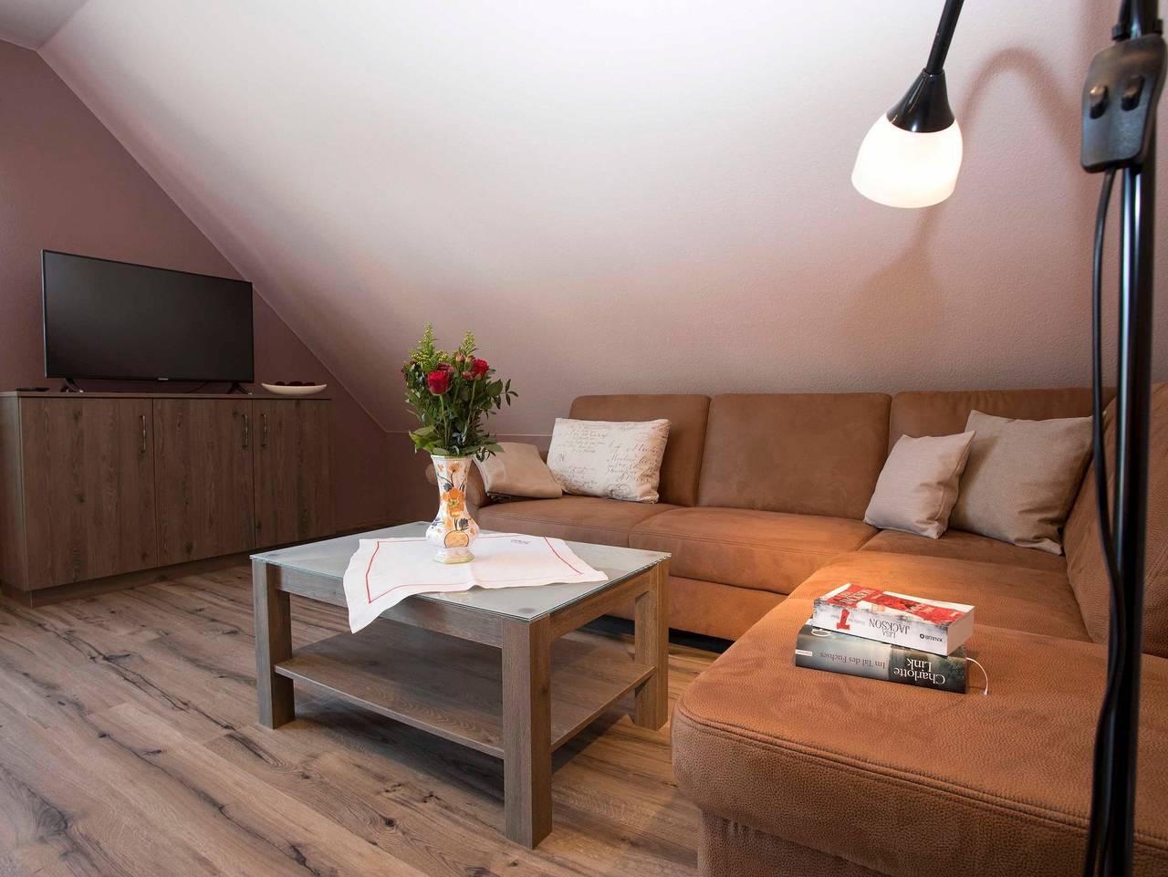 Ganze Ferienwohnung, Ferienwohnungen Ankerplatz - Ferienwohnung Columbus in Scheid Am Edersee, Waldeck