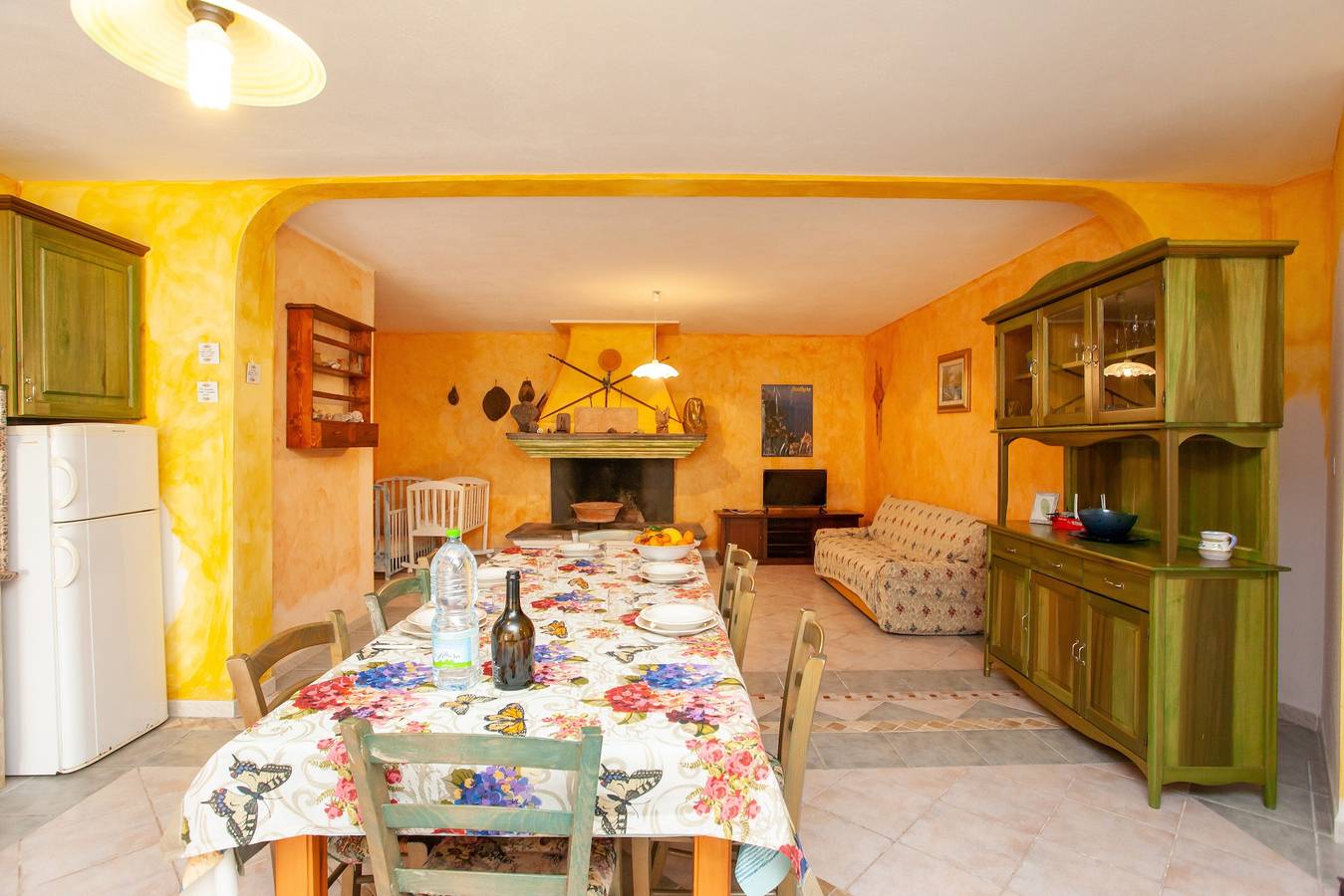 Entire apartment, Apartment "Oleandro" with Terraces & Wi-Fi in Sos Alinos, Orosei