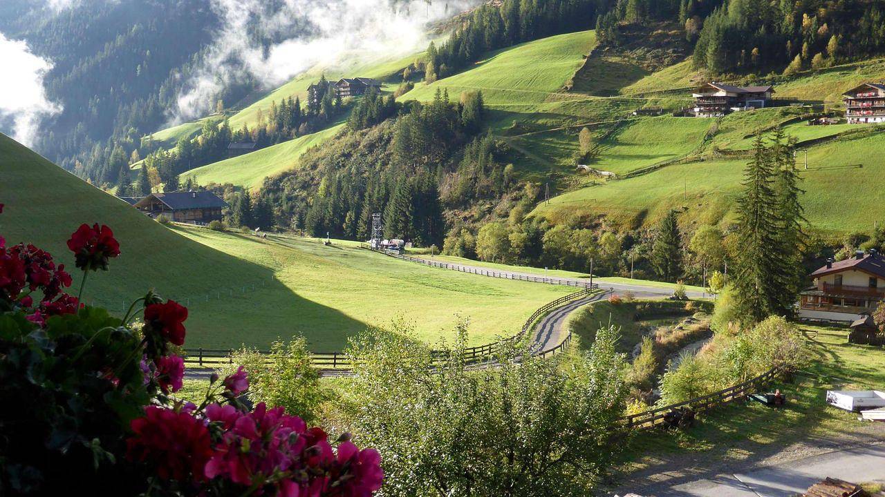 Geheel vakantieappartement, Vakantieappartement voor 2 personen met tuin in Innervillgraten, Oost-Tirol