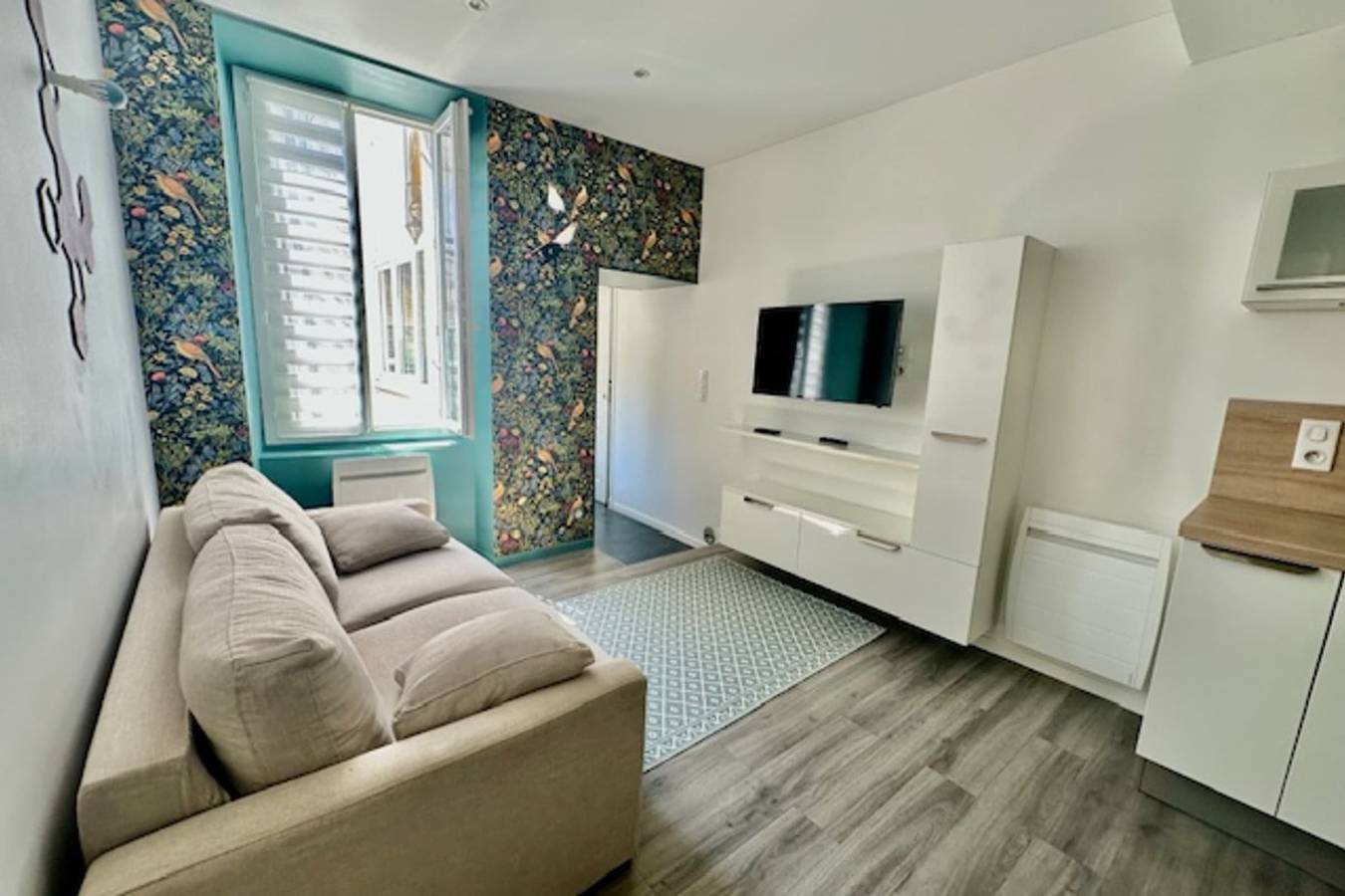 Entire apartment, Apartment 3p with Wifi at the foot of the Old Port in La Rochelle, La Rochelle region