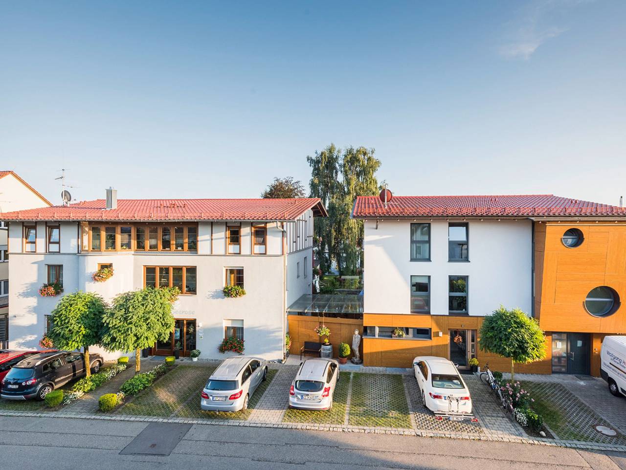 Appartement Hotel Seerose - Doppelzimmer mit Wc und Dusche, Balkon in Immenstaad, Immenstaad am Bodensee