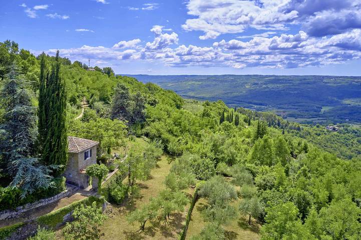 Ferienhaus Funtana * einzigartiger Ausblick, Garten mit Grill in Grožnjan, Općina Grožnjan
