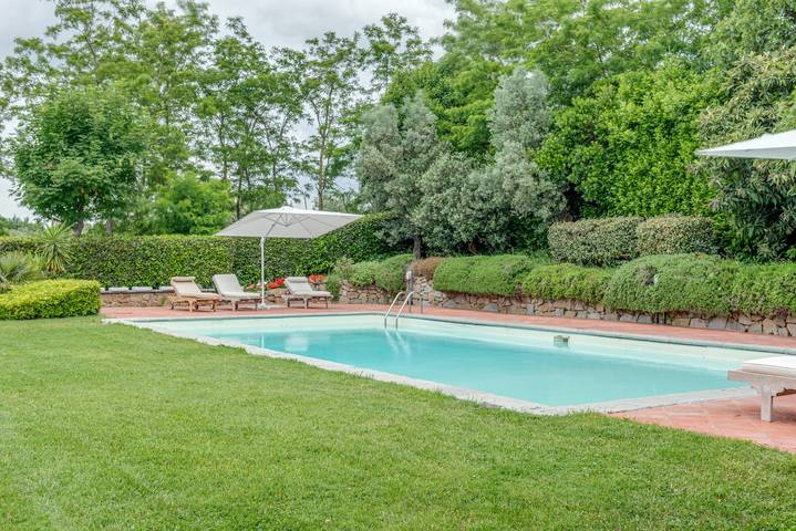Villa  Toscana con Piscina Privata, Terrazza e Wi-Fi in Capraia e Limite, Firenze province