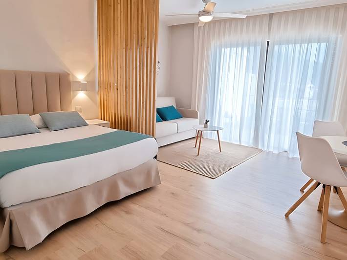 Finca für 2 Personen, mit Balkon und Terrasse sowie Garten und Pool in Los Realejos