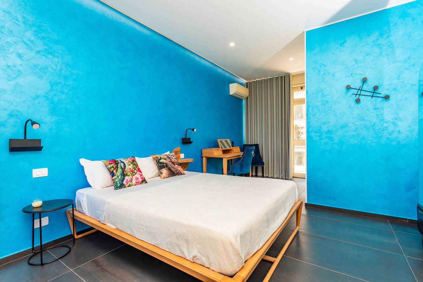 Chambre 'Namuri Downtown - Meravigghia' avec vue sur la mer, Wi-Fi et climatisation in Catane, Province de Catania